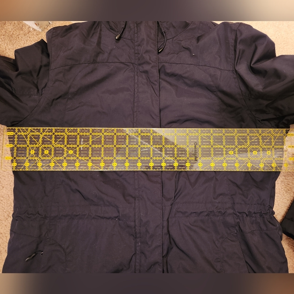 L.L.Bean Black Fur Lined Hooded Coat - Picture 7 of 12